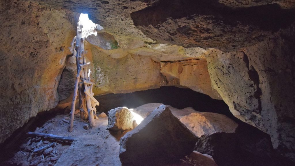 Petualangan Caving di Utah